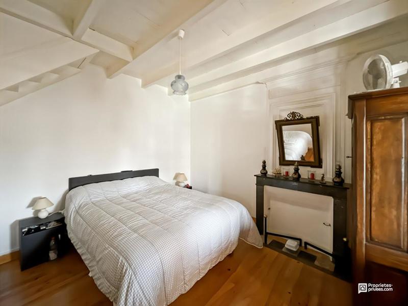 Maison - 155 m² - 9 pièces