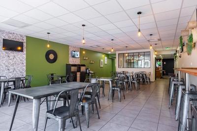 Fonds de commerce - 200 m²