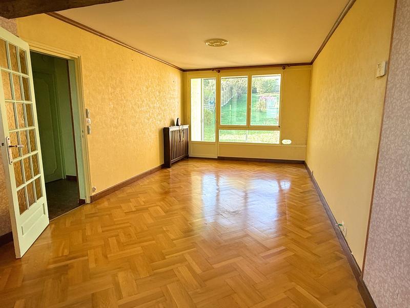 Maison - 92 m² - 4 pièces