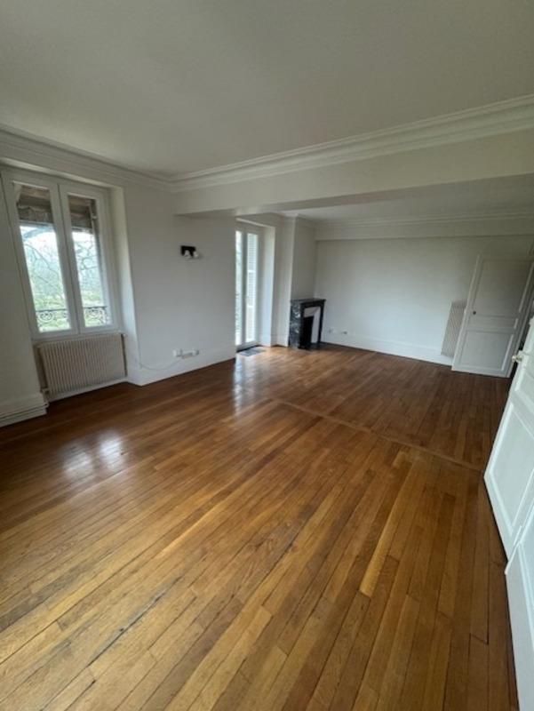 Appartement ancien - 83 m² - 3 pièces