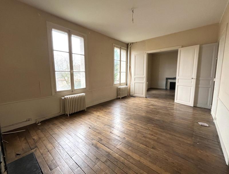 Maison - 143 m² - 7 pièces