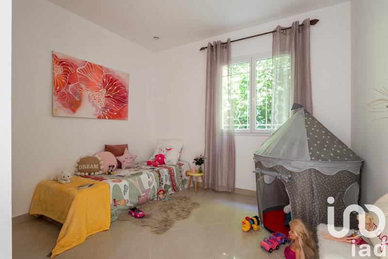 Maison - 145 m² - 4 pièces