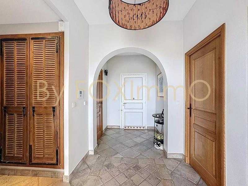 Villa - 172 m² - 5 pièces