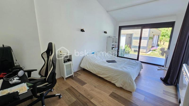 Maison - 194 m² - 7 pièces