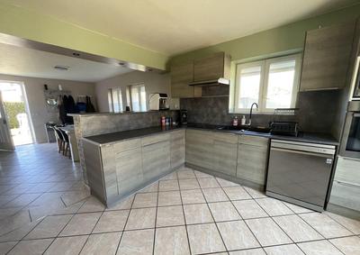 Immeuble - 170 m² - 7 pièces