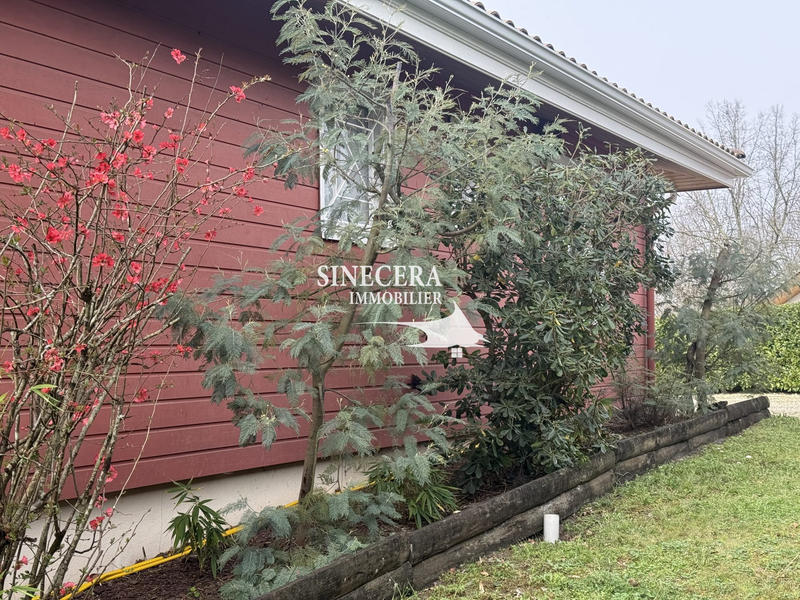 Maison traditionnelle - 140 m² - 5 pièces