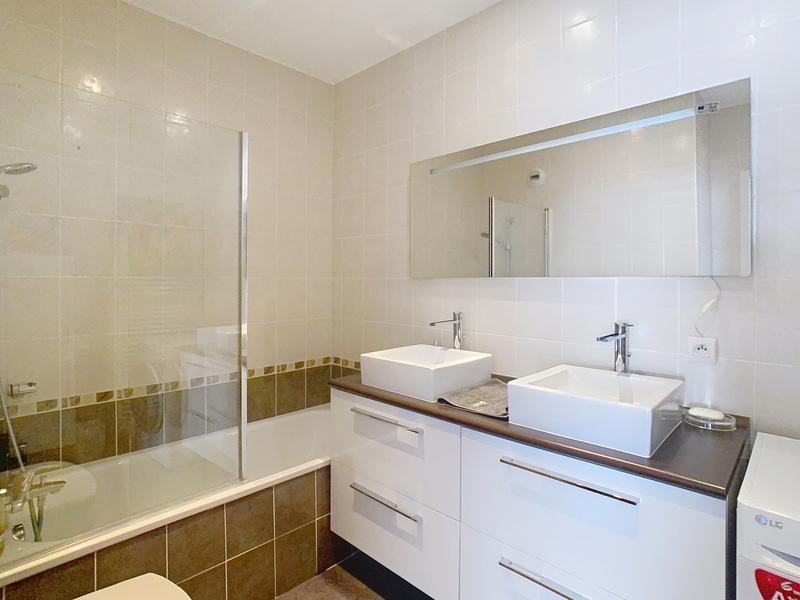 Duplex - 130 m² - 5 pièces