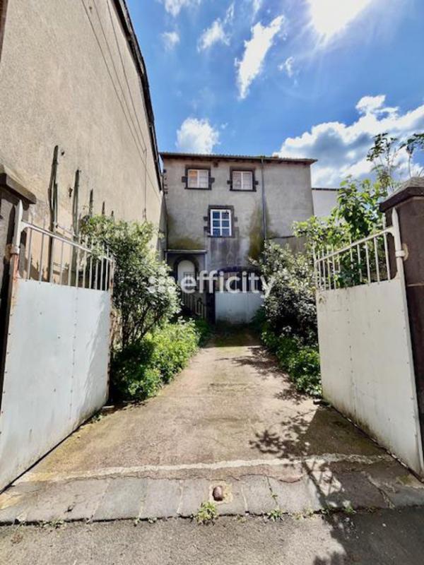 Maison - 170 m² - 3 pièces