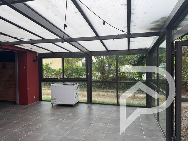 Local commercial - 150 m²