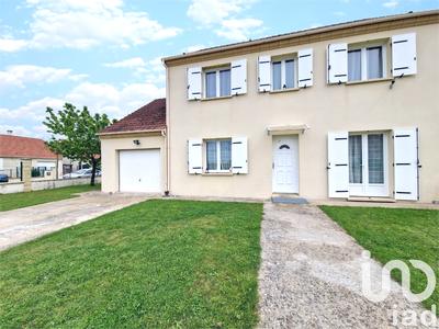 Maison - 150 m² - 7 pièces
