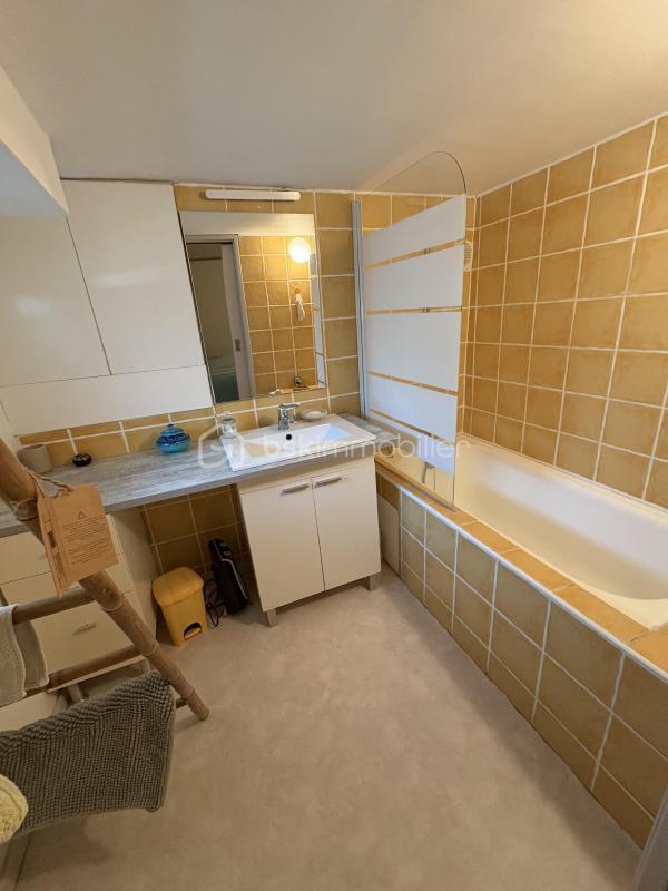 Maison traditionnelle - 110 m² - 5 pièces