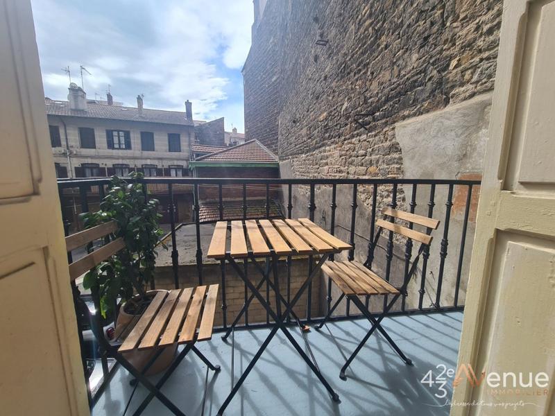 Appartement - 205 m² - 6 pièces