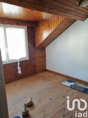 Maison - 94 m² - 5 pièces