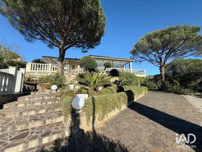 Maison - 138 m² - 6 pièces