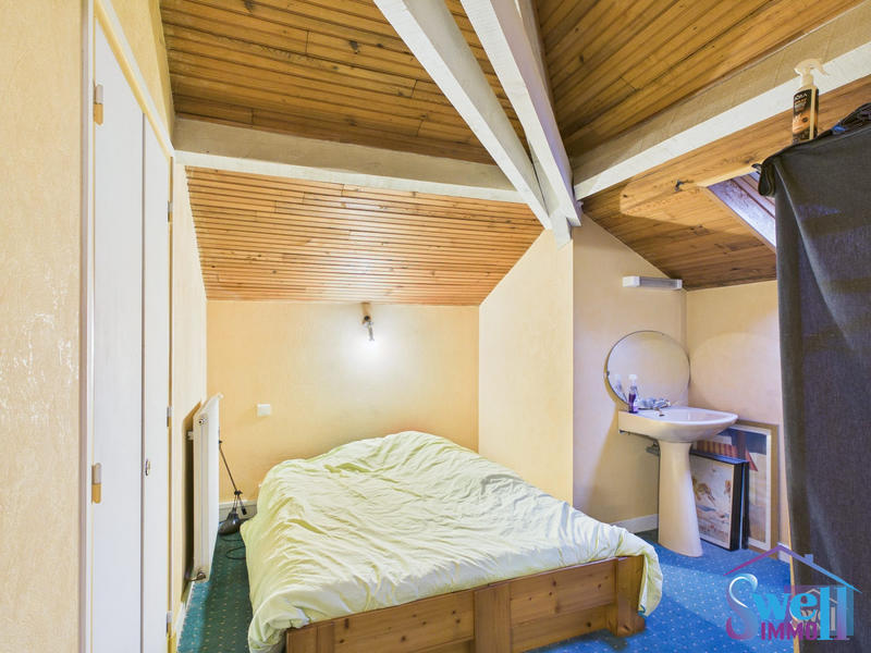 Maison ancienne - 185 m² - 11 pièces