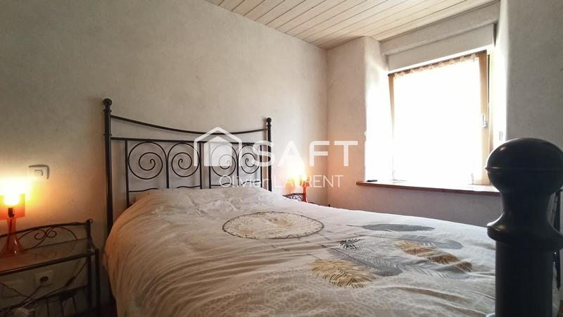 Maison - 215 m² - 9 pièces