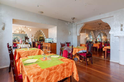 Local commercial - 153 m² - 2 pièces