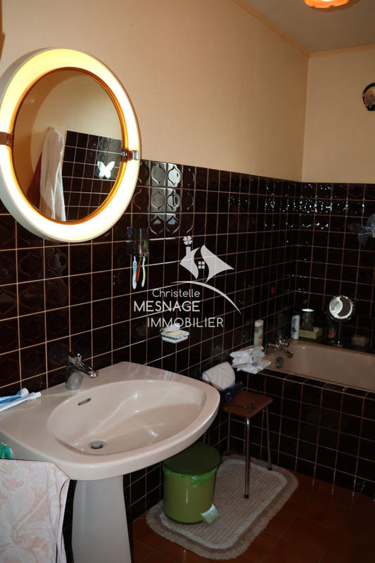 Maison - 145 m² - 7 pièces