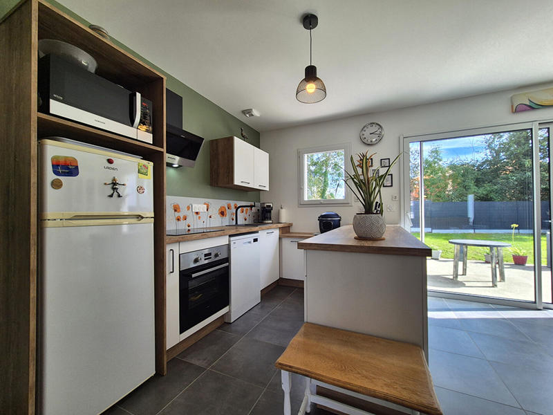 Maison - 94 m² - 4 pièces