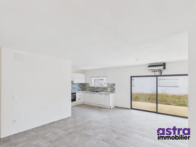 Maison - 110 m² - 4 pièces