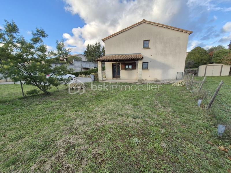 Maison - 188 m² - 7 pièces