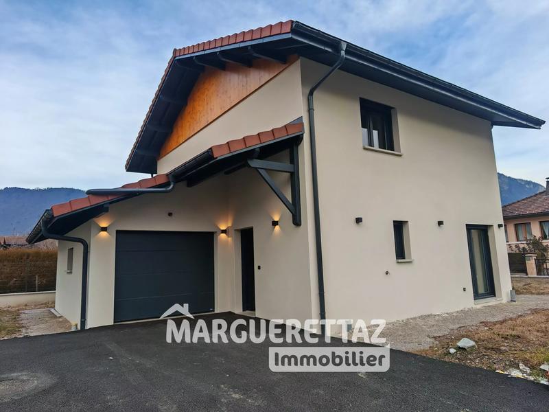 Villa - 120 m² - 4 pièces