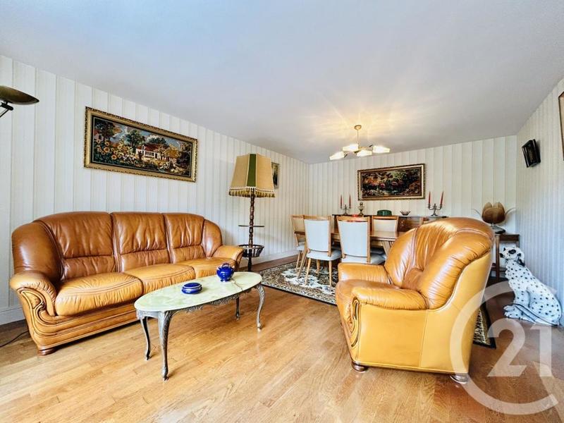 Maison de village - 138 m² - 5 pièces