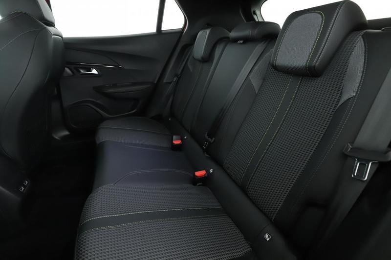 Peugeot 2008 1.2 PureTech Gt Eat8 131 ch