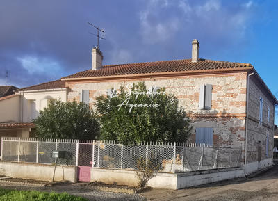 Maison - 195 m² - 8 pièces