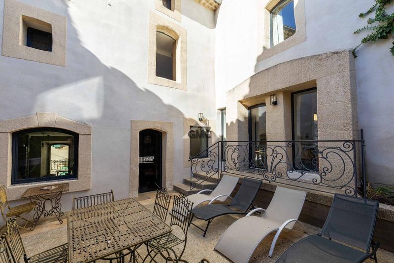 Maison - 165 m² - 6 pièces