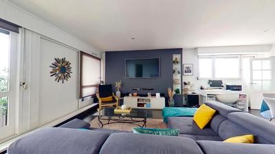 Appartement - 111 m² - 5 pièces