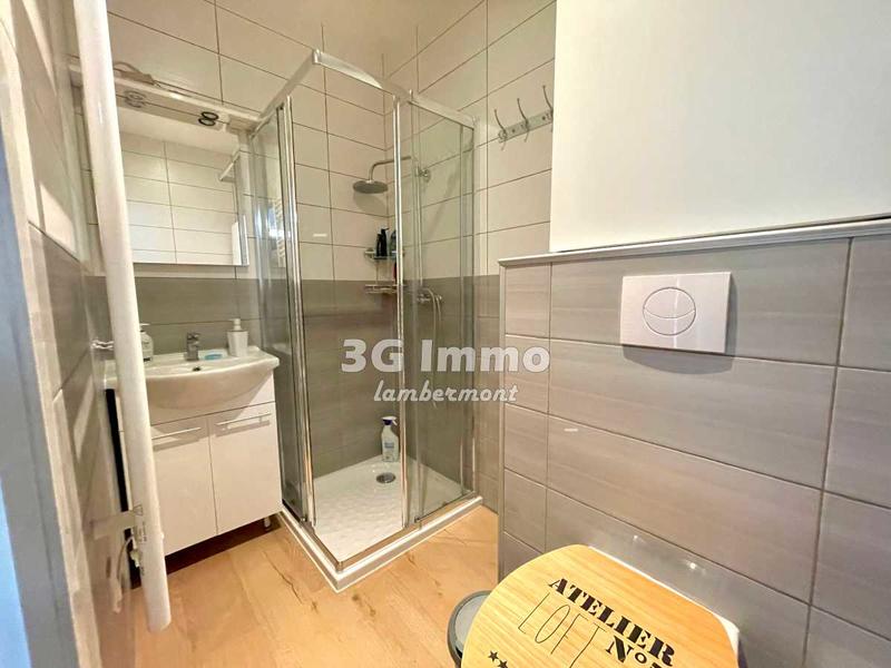 Maison jumelée - 82 m² - 4 pièces