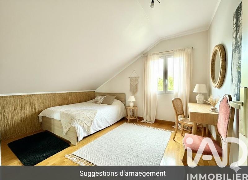 Maison - 110 m² - 7 pièces