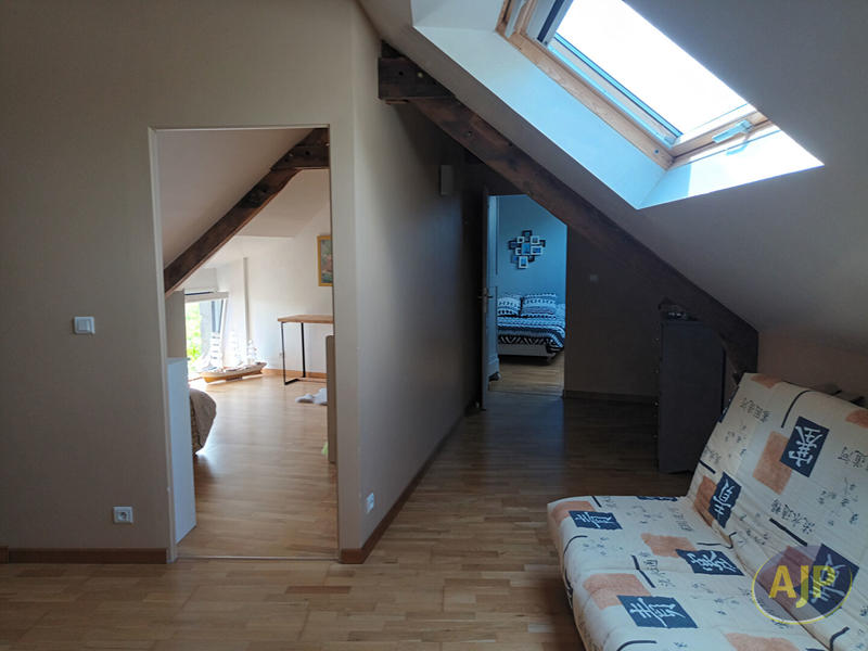 Maison - 153 m² - 7 pièces