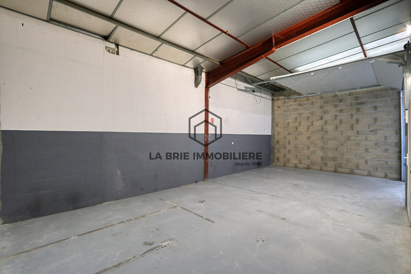 Local d'activité / Entrepôt - 42 m² - 1 pièce