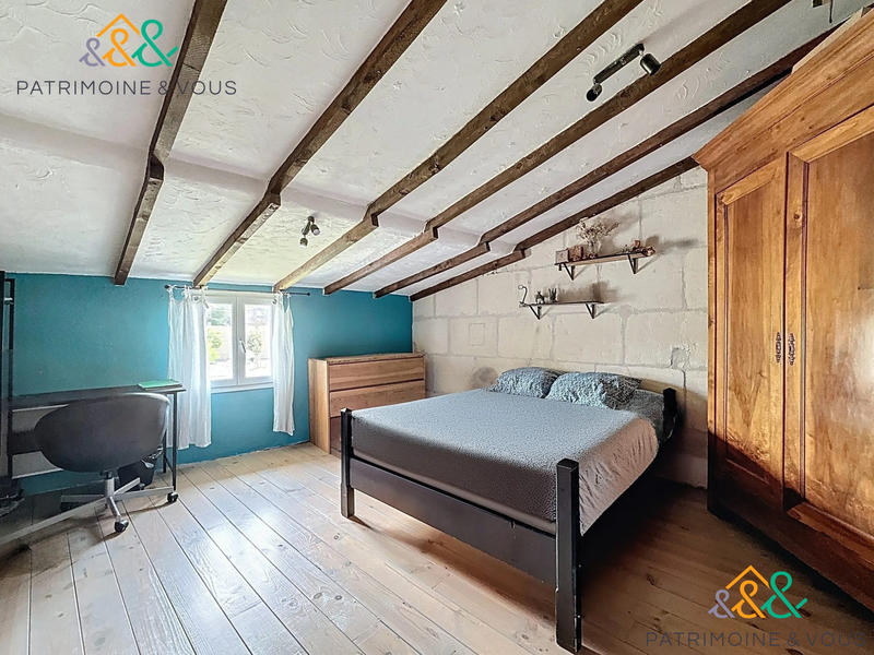 Maison - 210 m² - 6 pièces