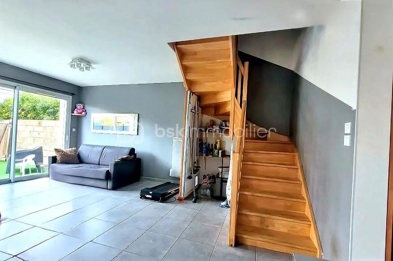 Maison - 82 m² - 4 pièces
