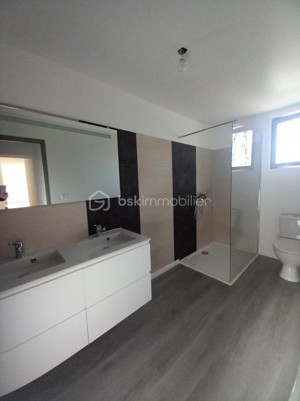 Maison traditionnelle - 130 m² - 4 pièces