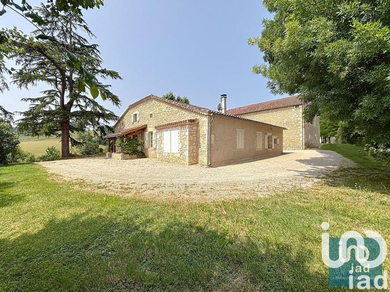 Maison de campagne - 222 m² - 9 pièces