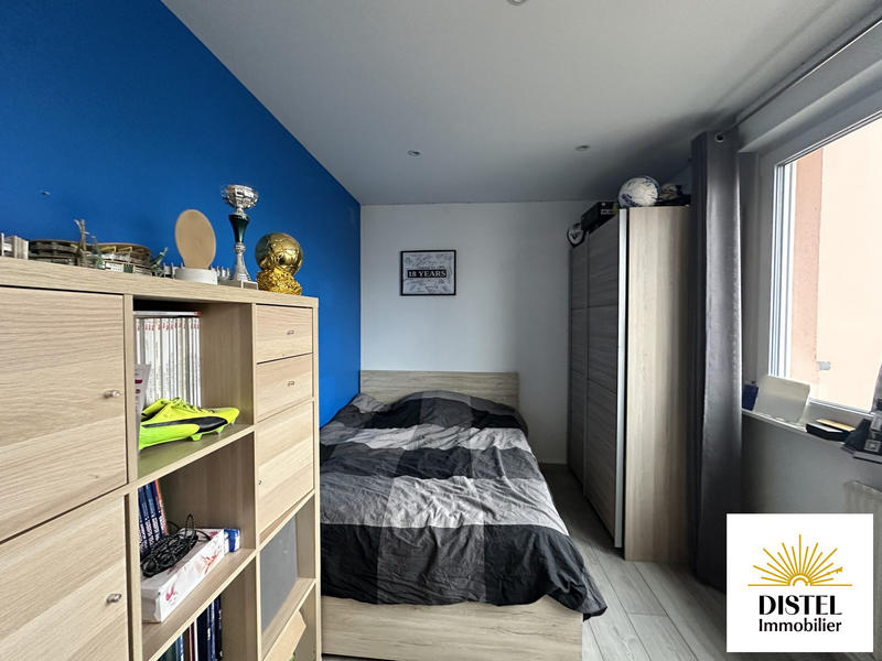 Appartement - 93 m² - 4 pièces