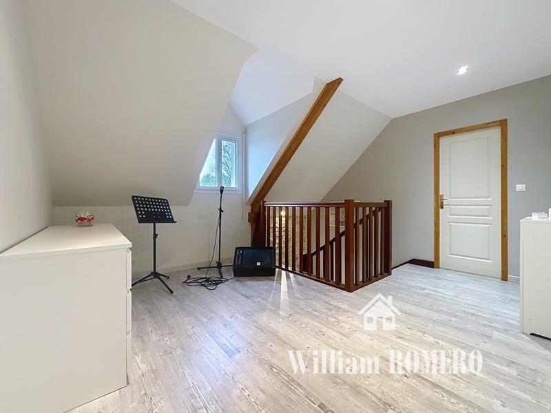 Maison - 155 m² - 6 pièces