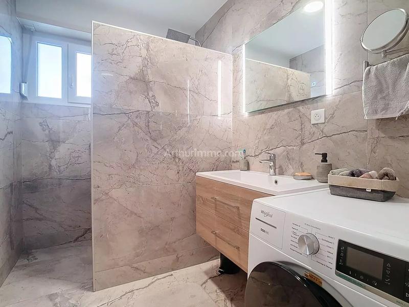 Appartement - 83 m² - 4 pièces