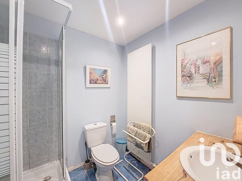 Maison - 255 m² - 9 pièces