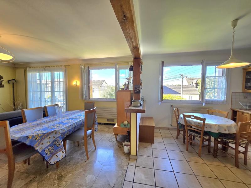 Maison - 122 m² - 5 pièces