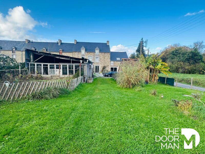 Maison - 270 m² - 7 pièces