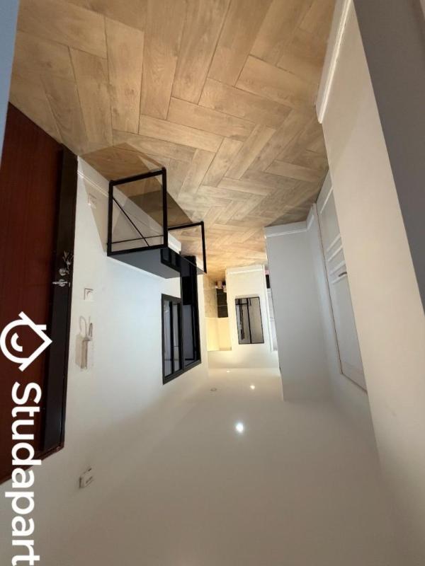 Chambre - 12 m² - 1 pièce