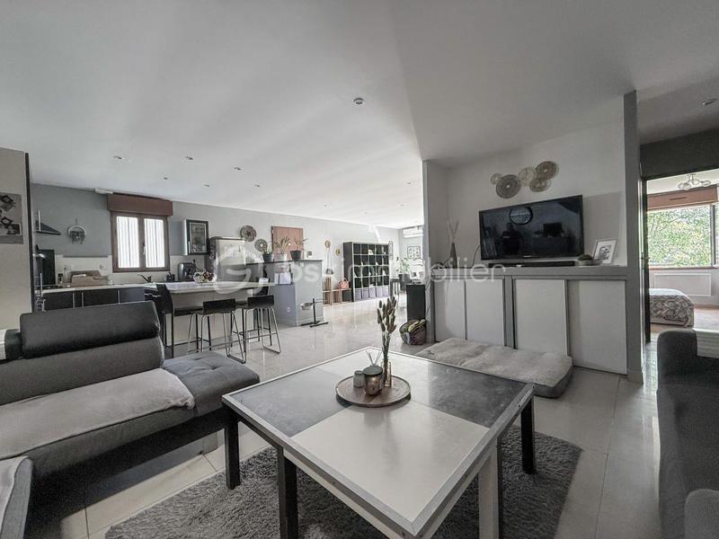 Maison - 166 m² - 6 pièces