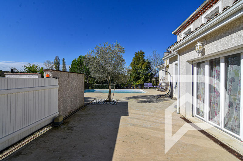 Maison - 150 m² - 5 pièces