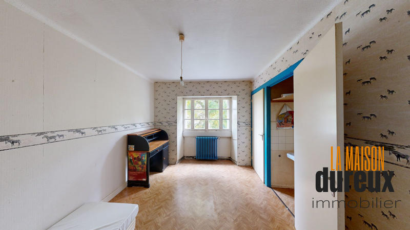 Maison ancienne - 297 m² - 11 pièces