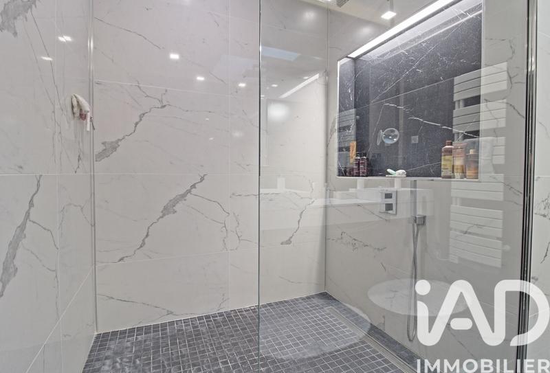 Maison de maîtres - 204 m² - 8 pièces